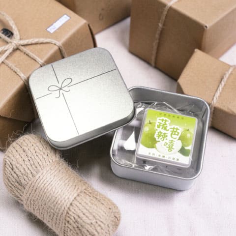 白色本體 / 加購「精美馬口鐵盒」包裝 + NT$30